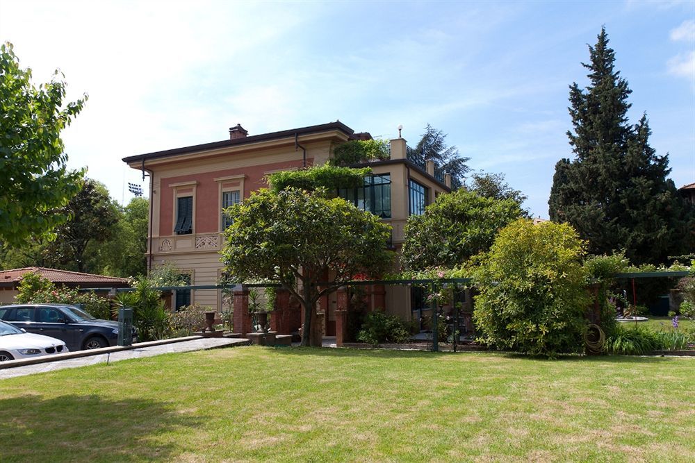 Villa Belverde Boutique Hotel Carrara Exterior photo